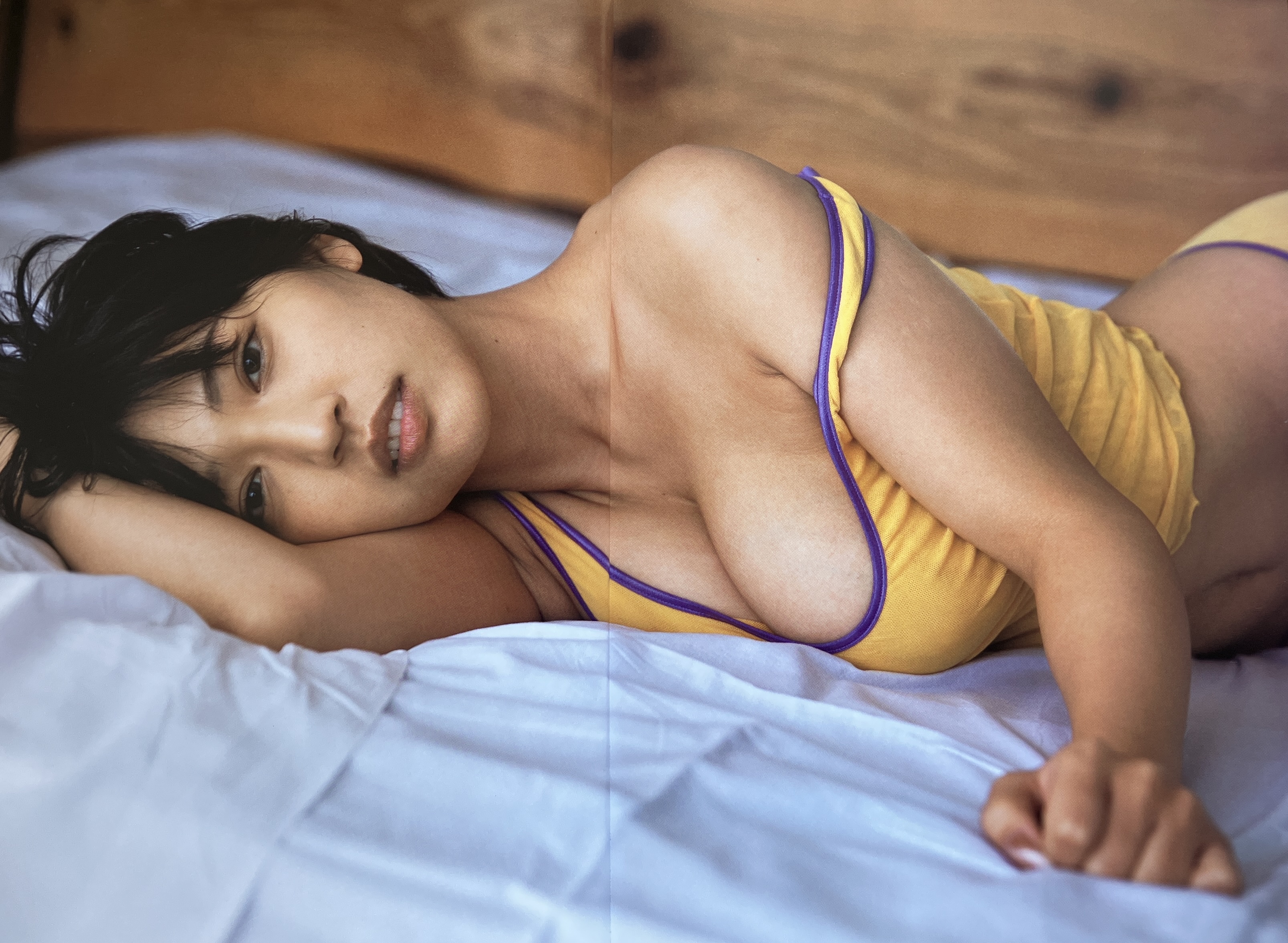 Celebrity 195-02